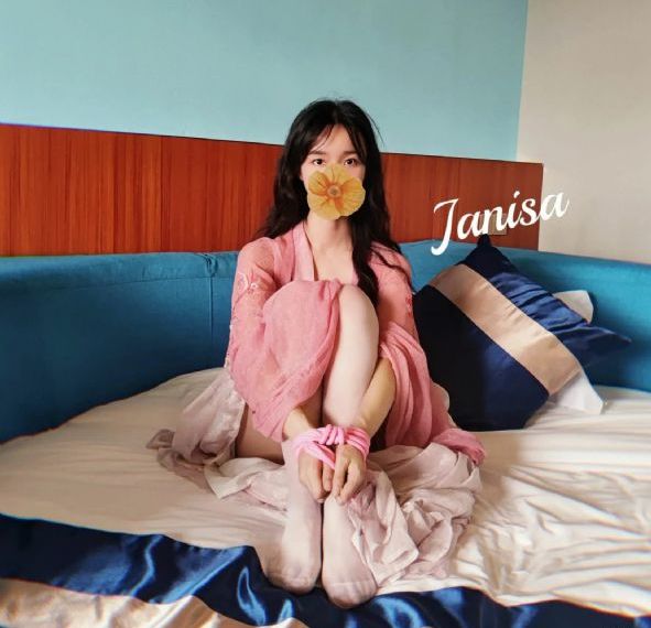 亚洲美女嘘嘘在线视频_1080P高清视频播放