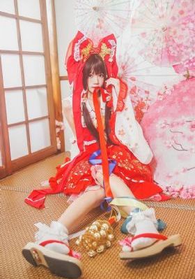 野花社区在线观看免费高清完整版_超清电影完整版在线观看