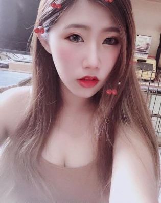 亚洲人久久久_高清高清迅雷在线观看